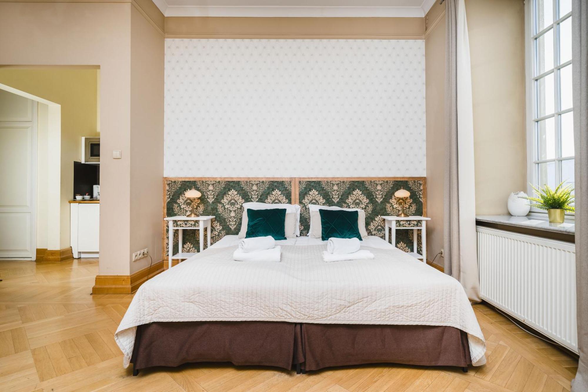 Apartamenty W Palacu Pod Baranami Krasków Eksteriør bilde