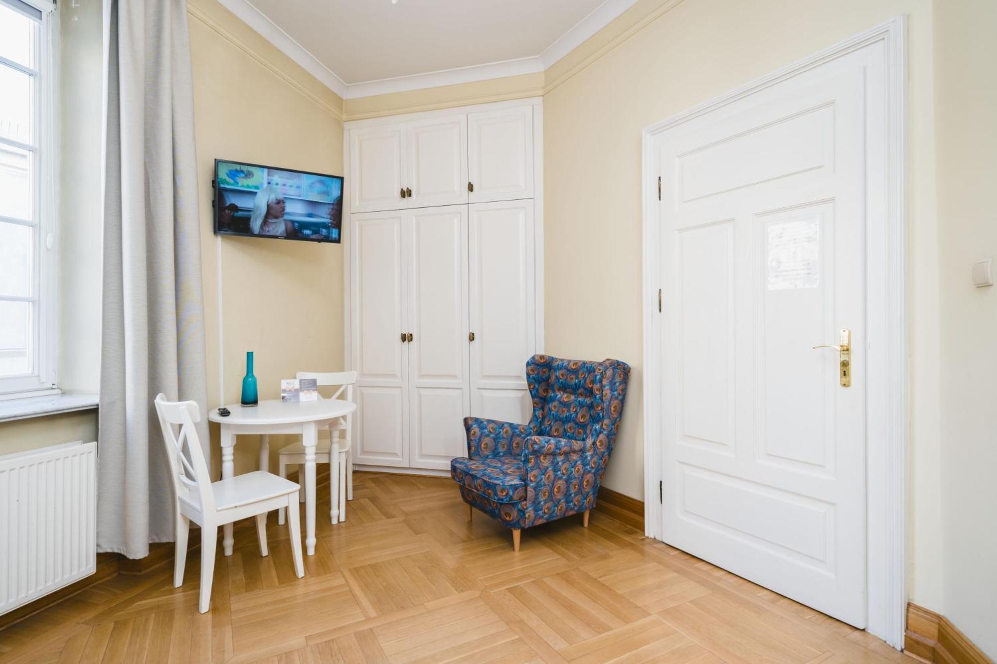 Apartamenty W Palacu Pod Baranami Krasków Eksteriør bilde