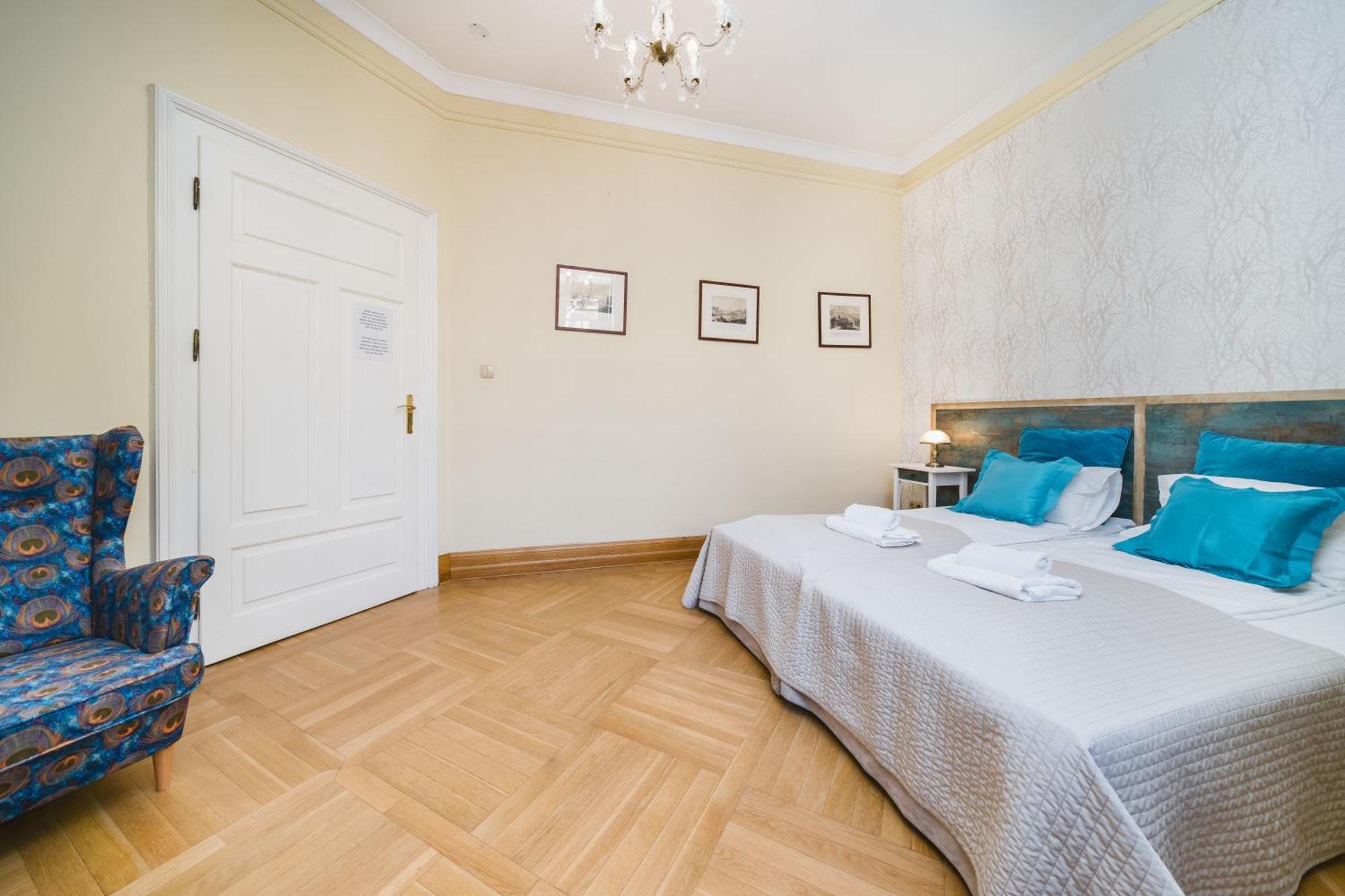 Apartamenty W Palacu Pod Baranami Krasków Eksteriør bilde