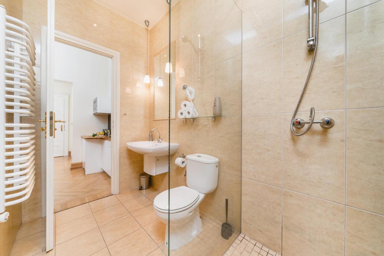 Apartamenty W Palacu Pod Baranami Krasków Eksteriør bilde